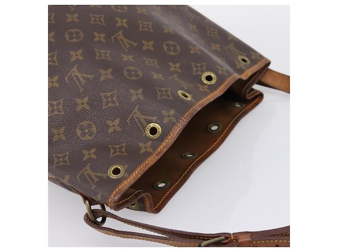 LOUIS VUITTON Monogram Petit Noe Shoulder Bag M42226 LV Auth 206692 Monogramma - vista 6
