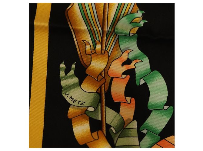 Hermès Pañuelo HERMES Carre 90 Seda Negro Amarillo Auth ki6865M - vista 11