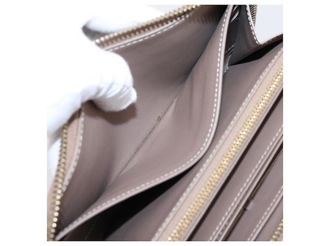 LOUIS VUITTON Vernis Zippy Wallet Portafoglio Beige Poodle M91761 LV Auth 206068 - vista 17
