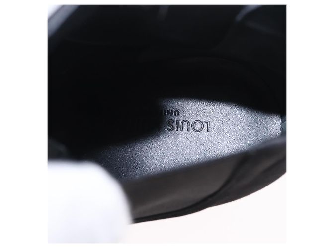 LOUIS VUITTON Bottines en daim 40 Noir LV Auth 204942M - vue 14
