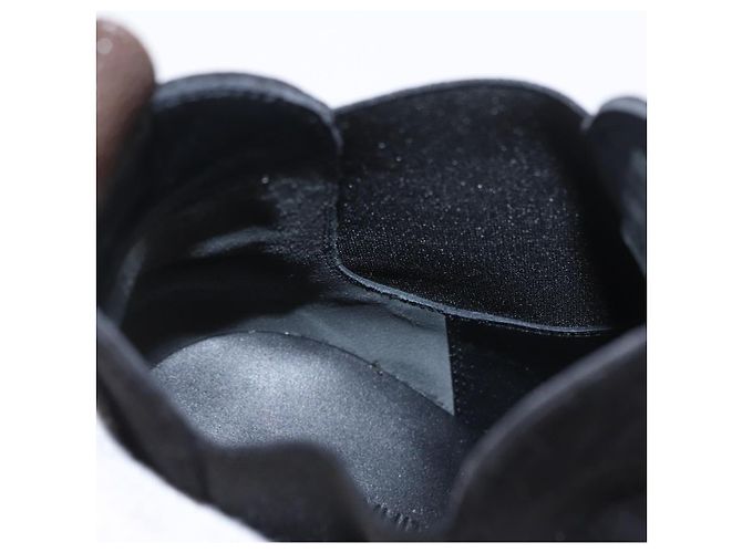 LOUIS VUITTON Bottines en daim 40 Noir LV Auth 204942M - vue 16