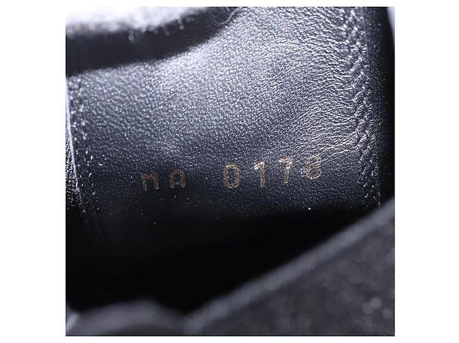 LOUIS VUITTON Bottines en daim 40 Noir LV Auth 204942M - vue 38