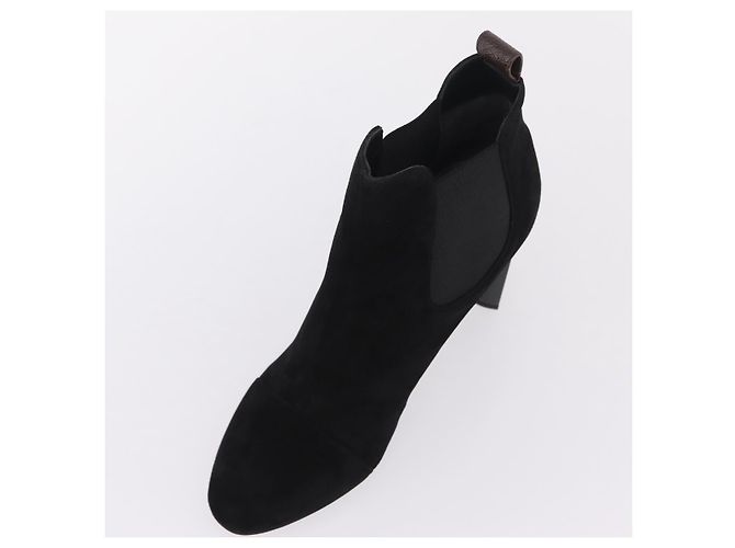 LOUIS VUITTON Bottines en daim 40 Noir LV Auth 204942M - vue 6