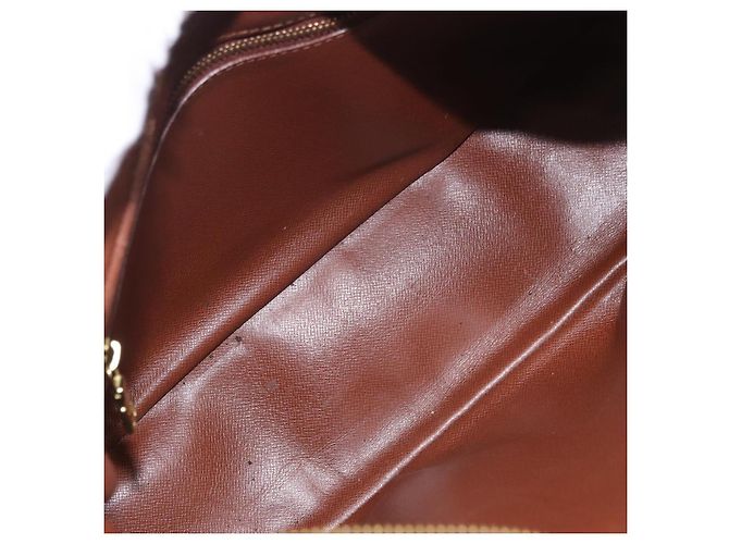 LOUIS VUITTON Monogram Boulogne 30 Shoulder Bag M51265 LV Auth 205935 Monograma - vista 10