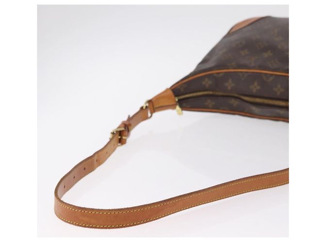 LOUIS VUITTON Monogram Boulogne 30 Shoulder Bag M51265 LV Auth 205935 Monograma - vista 7
