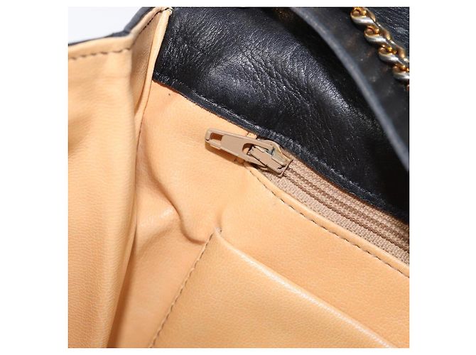Céline Bolsa de Ombro com Corrente CELINE Couro Preto Ouro Auth 205176 Dourado - vista 23