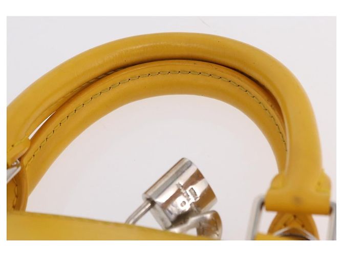 Borsa a mano LOUIS VUITTON Epi Alma PM Yellow citron M40619 LV Auth ka6442A D'oro Giallo - vista 14