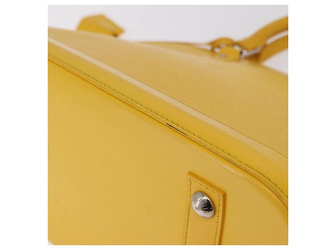 Borsa a mano LOUIS VUITTON Epi Alma PM Yellow citron M40619 LV Auth ka6442A D'oro Giallo - vista 9