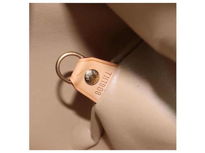 LOUIS VUITTON Monogram Vernis Bedford Hand Bag Beige M91006 LV Auth 207679V - vista 11