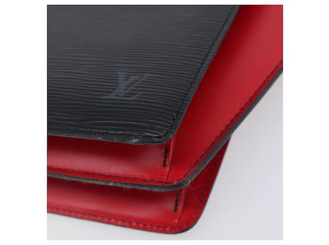 Borsa a mano LOUIS VUITTON Epi Varenne Nero Rosso M52387 LV Auth 206618 - vista 8