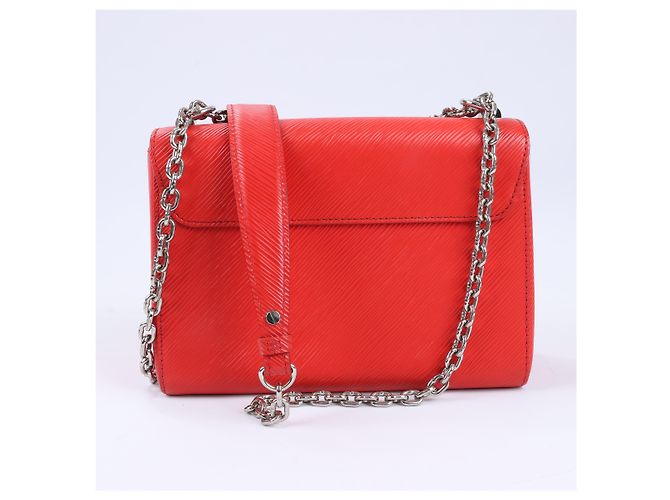 Borsa a tracolla Twist MM in pelle Epi Louis Vuitton in rosso M50523 Rosa - vista 4
