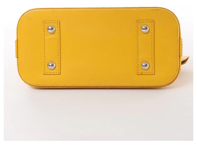 Borsa a mano 2Way Louis Vuitton Alma BB in pelle Epi Gialla M40866 Giallo - vista 5