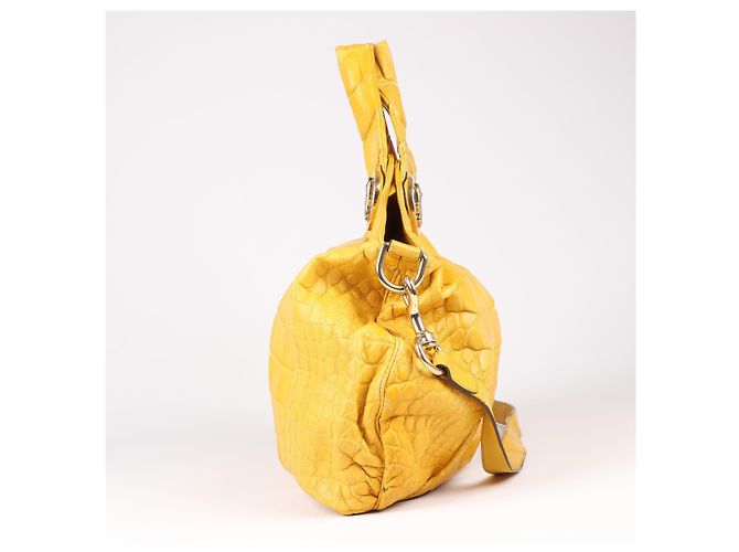 Gucci Exotic leathers - Alligator Hysteria 2-Wege Handtasche in Gelb - view 3