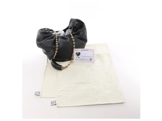Bolsa de Ombro Loewe Squishy Bag em Couro com Corrente, Preto - vista 11