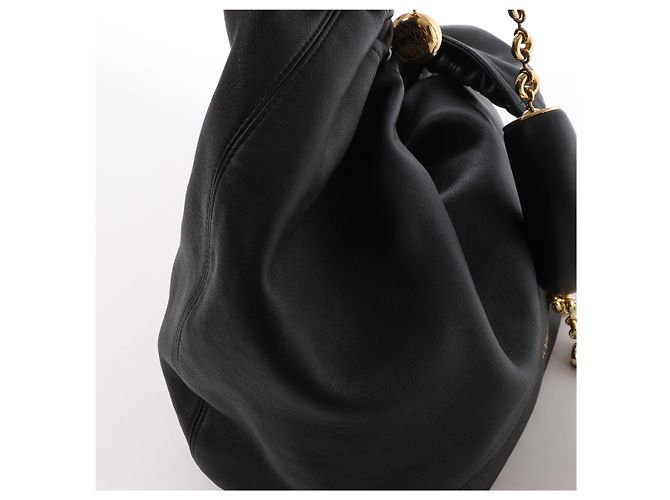 Bolsa de Ombro Loewe Squishy Bag em Couro com Corrente, Preto - vista 4