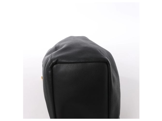 Bolsa de Ombro Loewe Squishy Bag em Couro com Corrente, Preto - vista 8