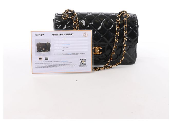 Borsa a tracolla con catena Chanel Double Face Matelasse in pelle verniciata nera Nero - vista 13