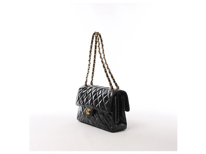 Borsa a tracolla con catena Chanel Double Face Matelasse in pelle verniciata nera Nero - vista 3