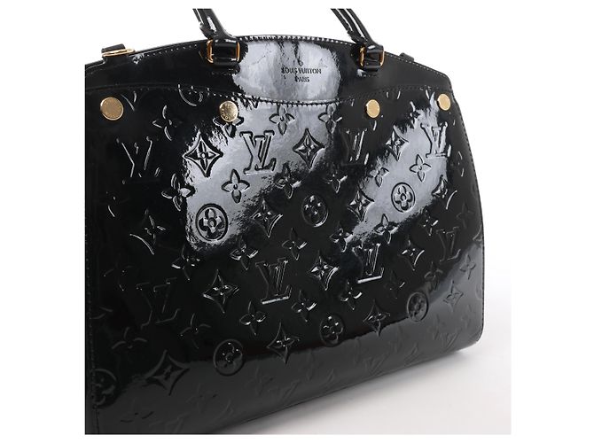 Bolso de mano Louis Vuitton Brea MM en cuero Vernis Negro - vista 10