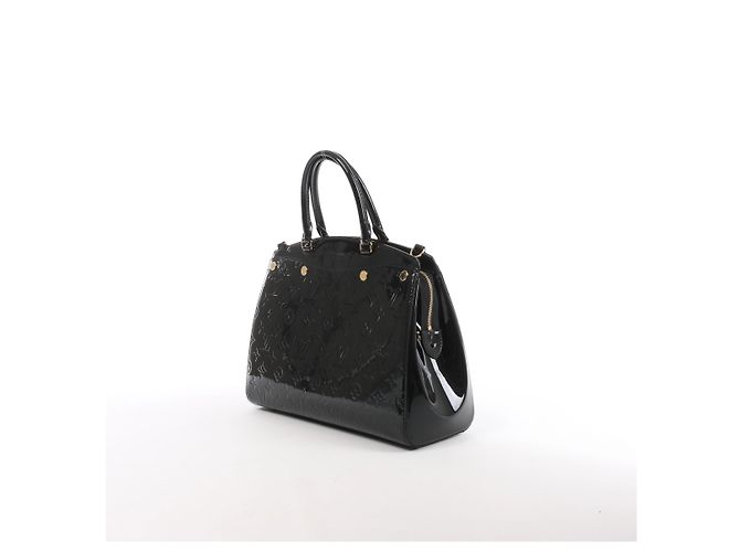 Bolso de mano Louis Vuitton Brea MM en cuero Vernis Negro - vista 2