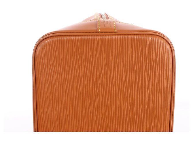 Bolsa de mão 2Way Louis Vuitton Alma PM em couro Epi Marrom - vista 11