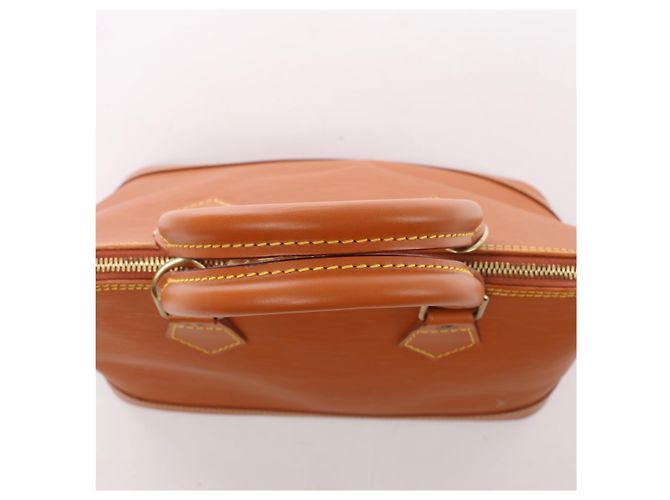 Bolsa de mão 2Way Louis Vuitton Alma PM em couro Epi Marrom - vista 8