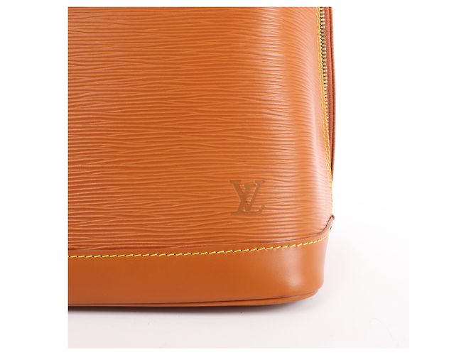 Bolsa de mão 2Way Louis Vuitton Alma PM em couro Epi Marrom - vista 9