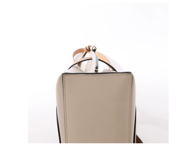 Loewe Gate Mini Leder 2Way Handtasche in Beige - Ansicht 8