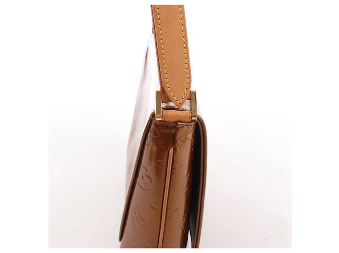 Borsa a tracolla Louis Vuitton Thompson Street in pelle Vernis marrone - vista 4
