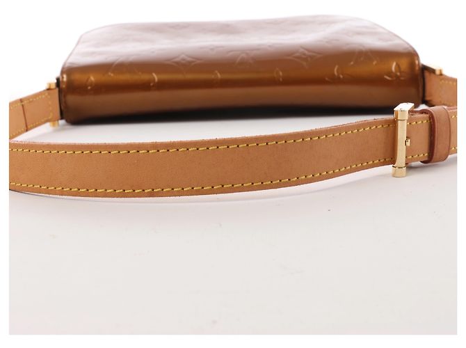 Borsa a tracolla Louis Vuitton Thompson Street in pelle Vernis marrone - vista 6