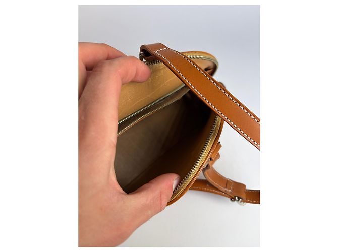 Courreges Vintage Courrèges Strukturierte Lederhandtasche mit Tragegriff Ende der 1990s Tan Kamel - Ansicht 3