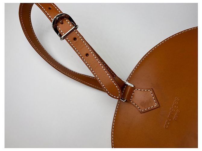 Courreges Vintage Courrèges Strukturierte Lederhandtasche mit Tragegriff Ende der 1990s Tan Kamel - Ansicht 8