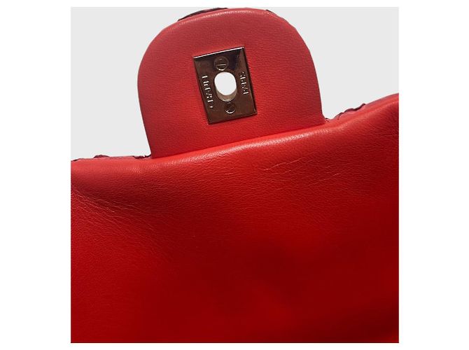 Sac Chanel python rouge - vue 9