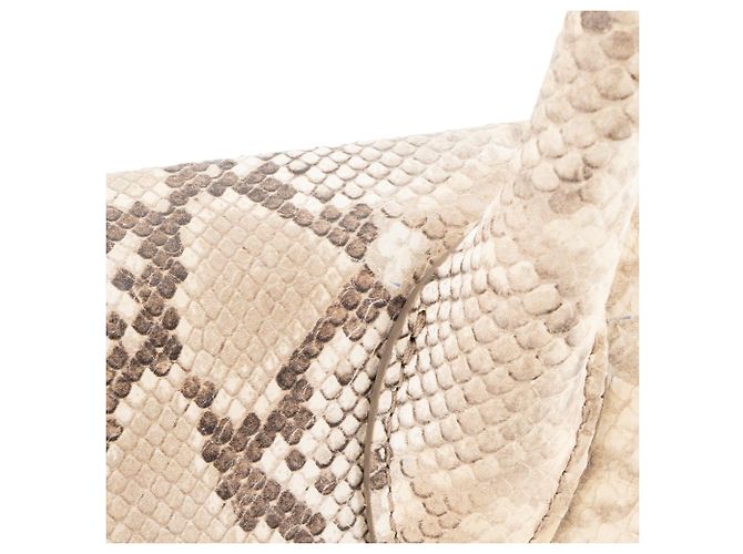 JACQUEMUS - Bolsa de ombro Chiquito médio Jacquemus em couro com efeito piton Cinza - vista 6