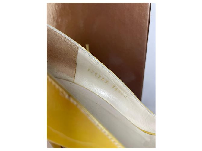 Décolleté platform peep-toe in vernice Gucci Vintage c. fine anni 2000 Giallo EU36.5 - vista 7