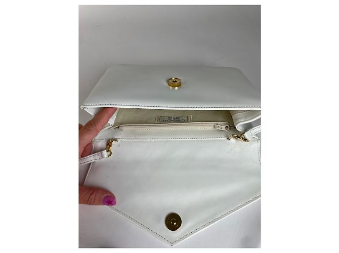 Vintage Givenchy 4G Logo Schultertasche mit Klappe Ende der 1970er White Weiß - Ansicht 3