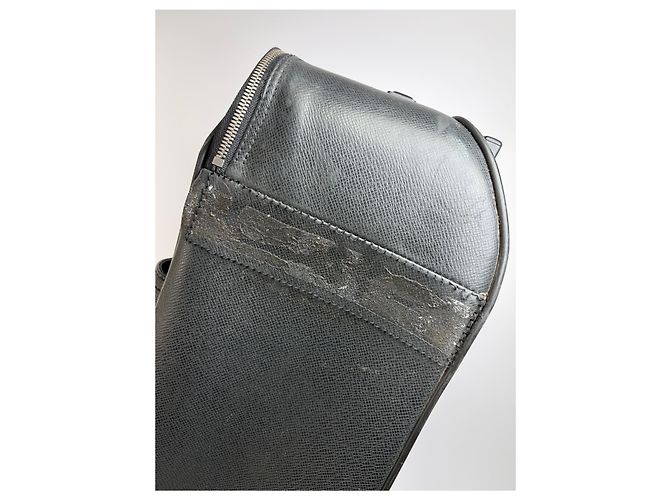Vintage Louis Vuitton Taiga Rollkoffer 2002 Schwarz - Ansicht 10