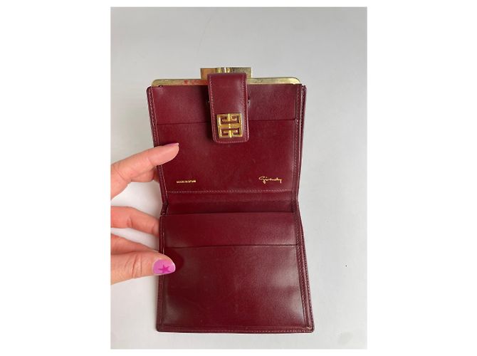 Vintage Givenchy 4G Logo Structured Clutch Wallet c. Late 1970s Burgundy Dark red - view 4
