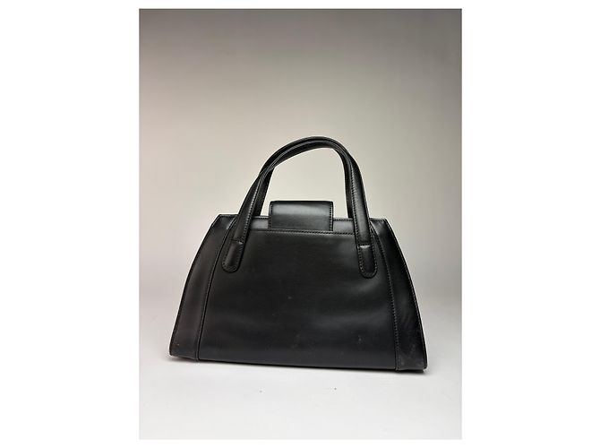 Vintage Givenchy Structured Leather Top-Handle Bag Late 1980s Black - view 2