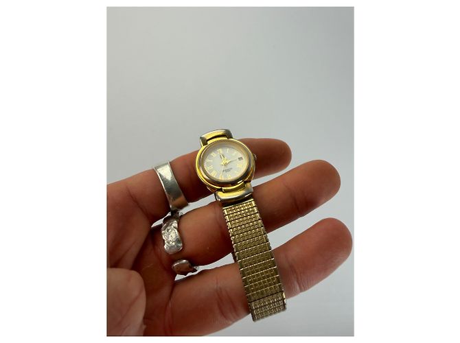 Orologio bracciale Vintage Givenchy da donna c. fine anni '80 Gold White D'oro - vista 11