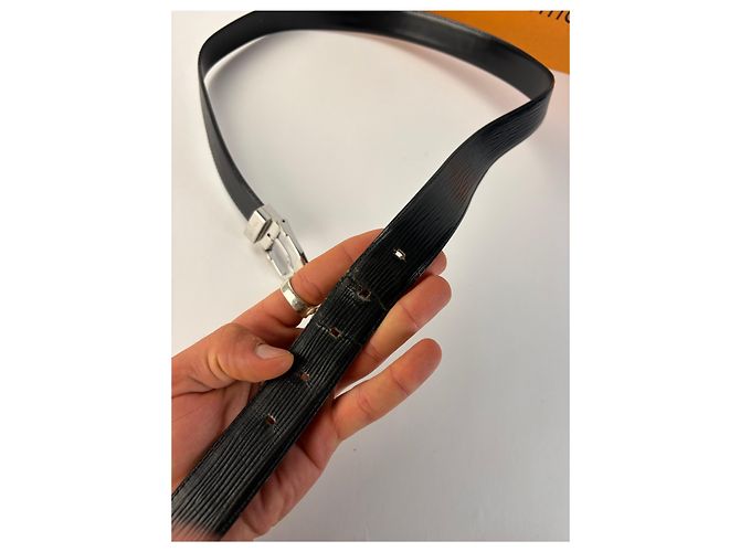 Cintura Vintage Louis Vuitton in pelle Epi Nera Argento Nero - vista 5