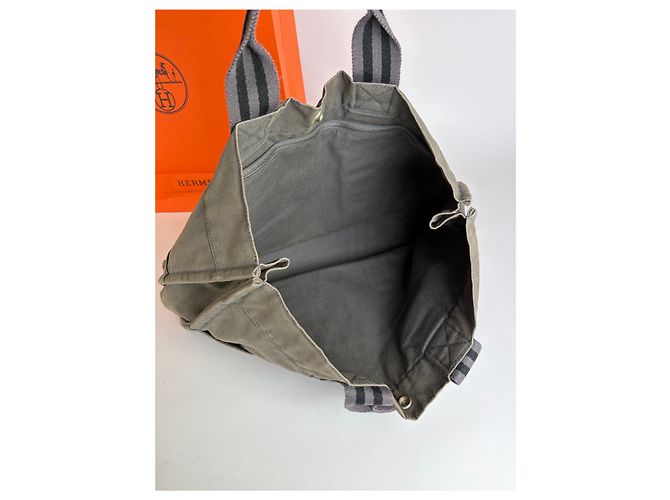 Vintage Hermès Fourre-Tout Canvas Tote Grau Schwarz Gestreift - Ansicht 3