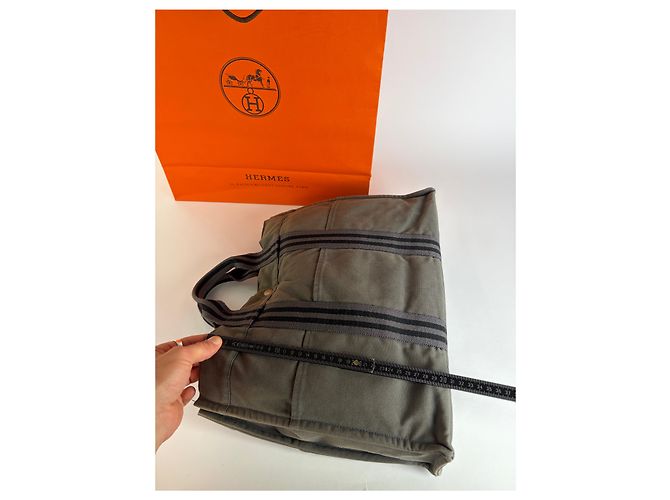 Vintage Hermès Fourre-Tout Canvas Tote Grau Schwarz Gestreift - Ansicht 9