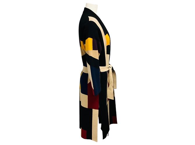 Akris mehrfarbiger, wendbarer glitzernder Kaschmir-Strickmantel in Black / Beige mit Gürtel Mehrfarben - Ansicht 2