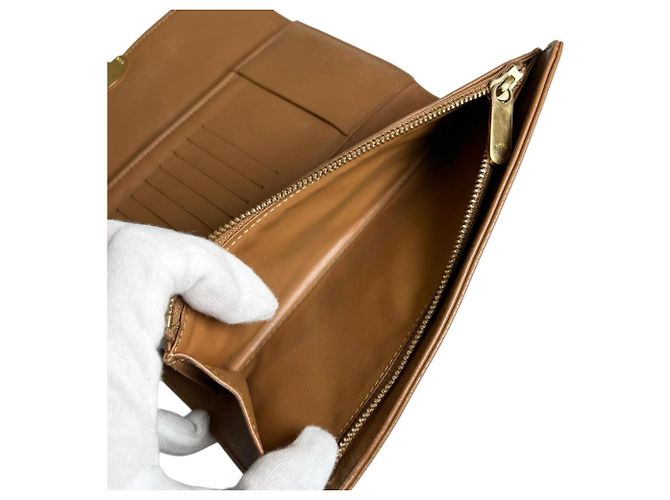 Louis Vuitton Portefeuille Amelia Mahina Long Wallet Beige - vista 8