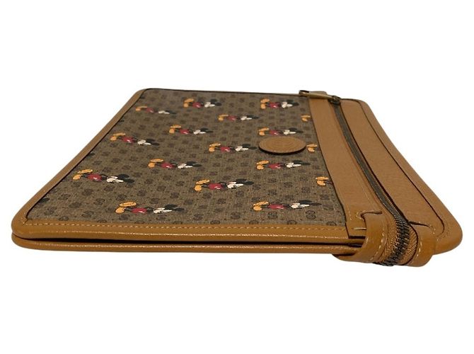 GUCCI Disney Collaboration Micro GG Supreme Clutch Bag Braun - Ansicht 2