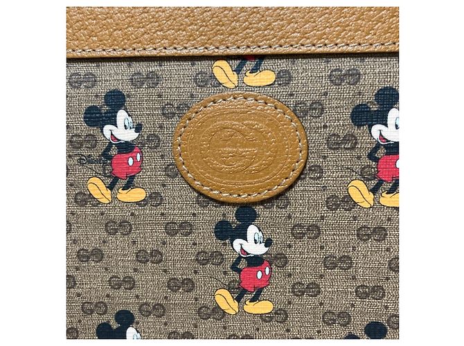 GUCCI Disney Collaboration Micro GG Supreme Clutch Bag Braun - Ansicht 7