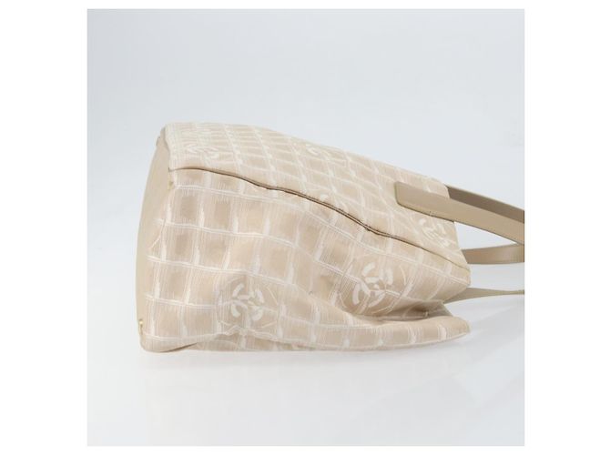 Chanel Travel Line Nylon Small Bege - vista 3