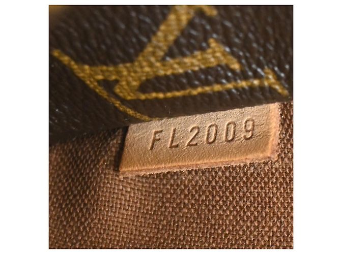 Louis Vuitton Totally Monogram Canvas PM Marron - vue 7