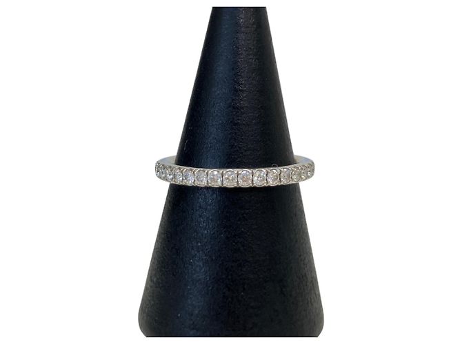 Harry Winston Micropavé Eternity Diamond Band Ring - Ansicht 2